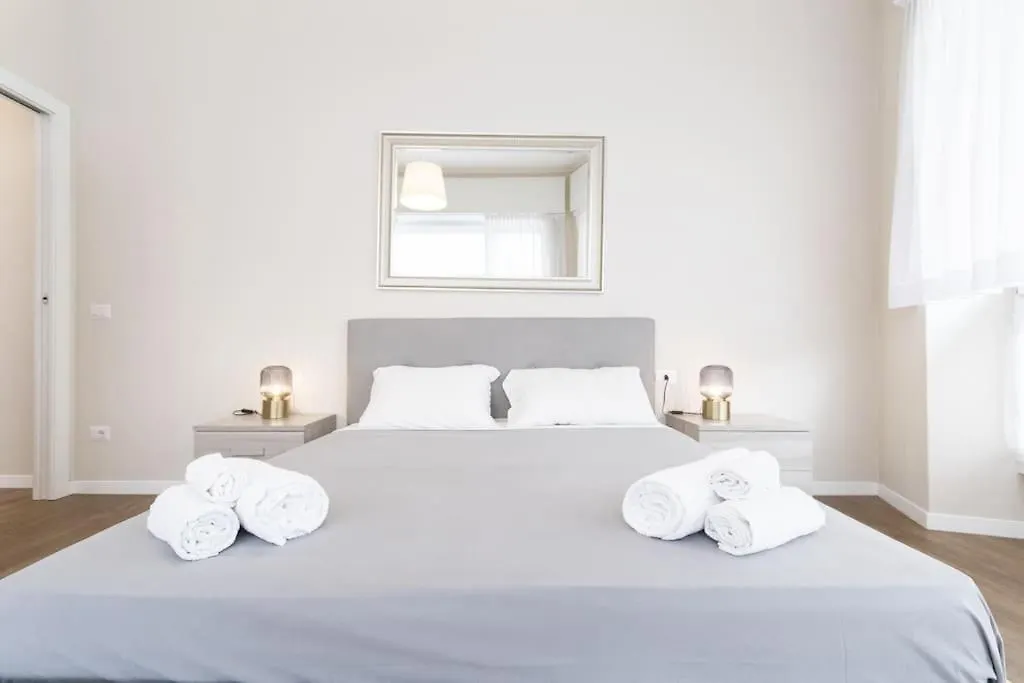 Apartman Santa Maria Valle 2 Milánó